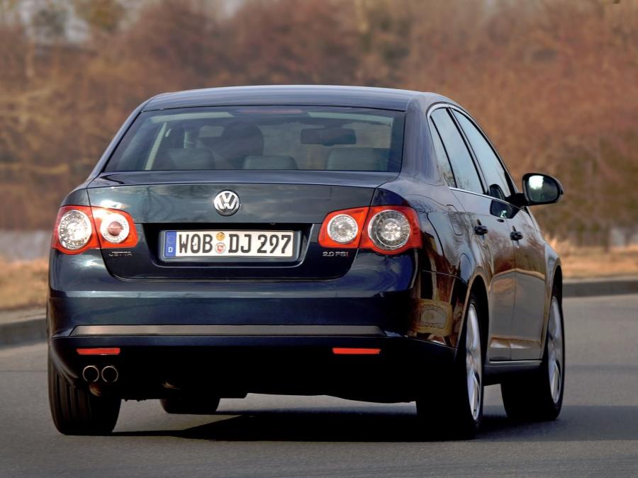  Volkswagen Jetta 2.0 T-FSI 2006 года  (фото 6 из 6)